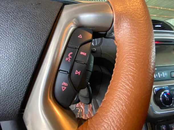Car image 23
