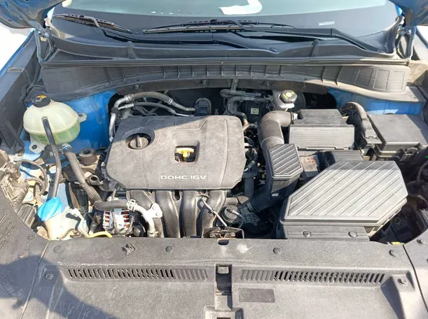 Car image 35
