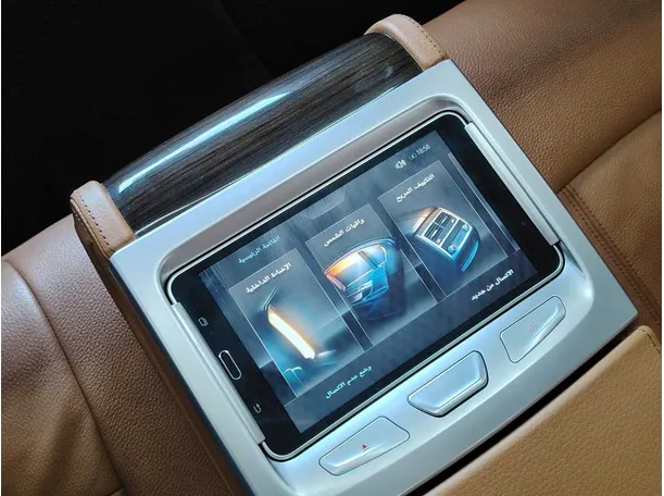 Car image 32