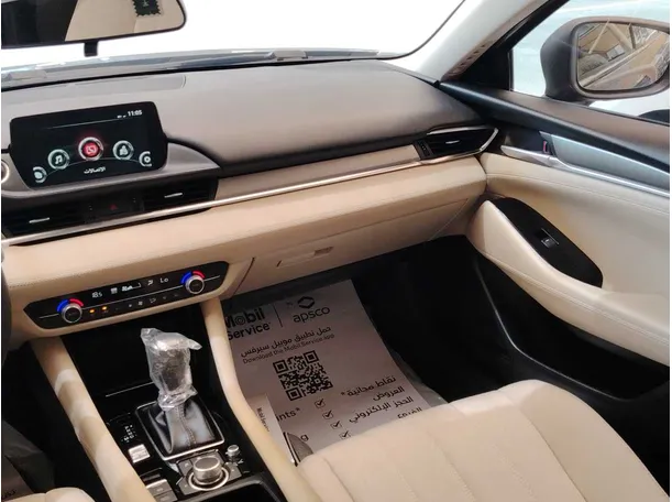Car image 22