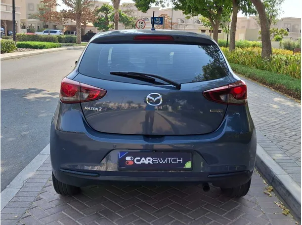 Car image 6