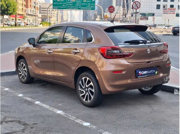 Car image 7