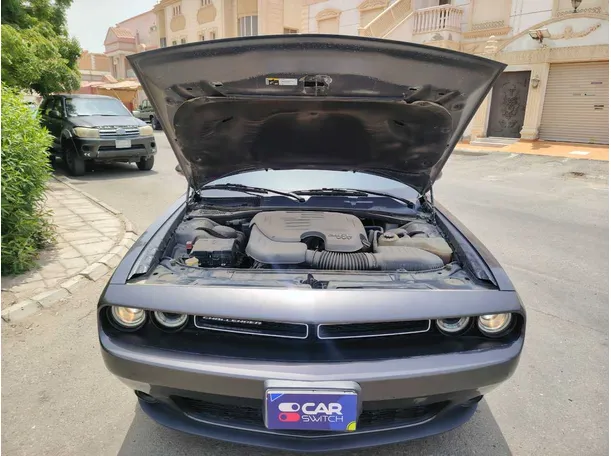 Car image 35