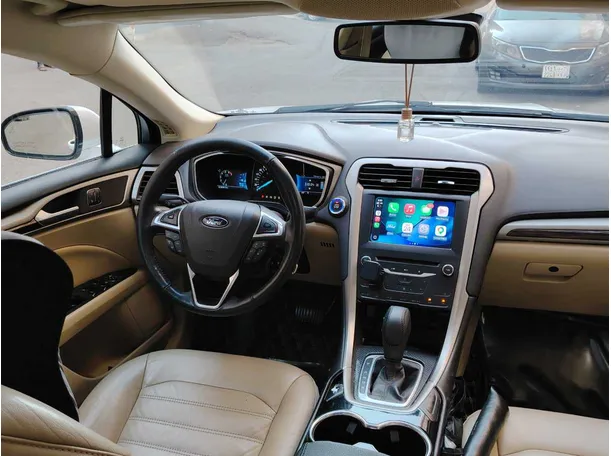 Car image 20