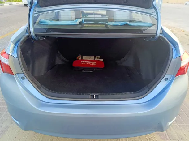 Car image 23