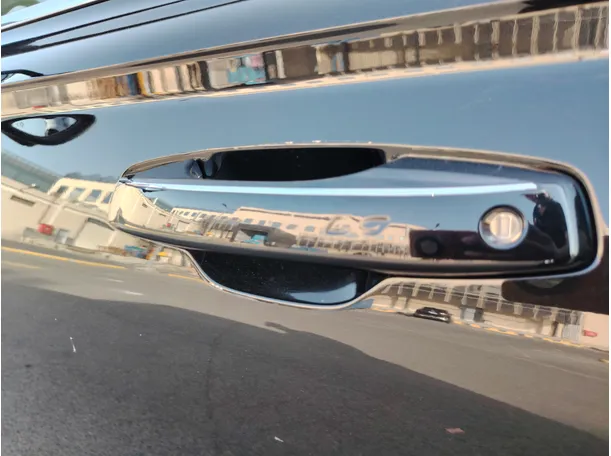 Car image 29