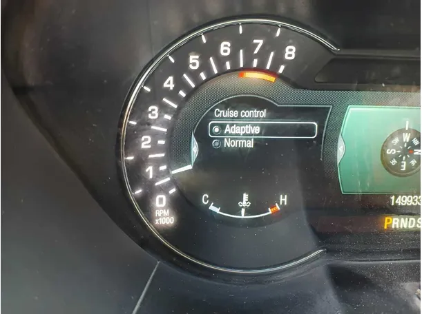 Car image 23