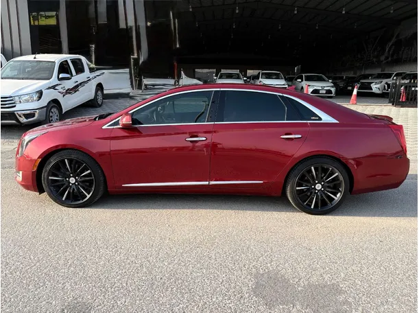Car image 8