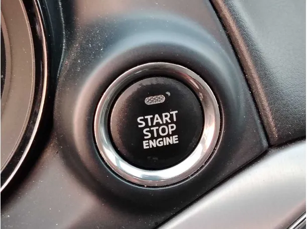 Car image 34