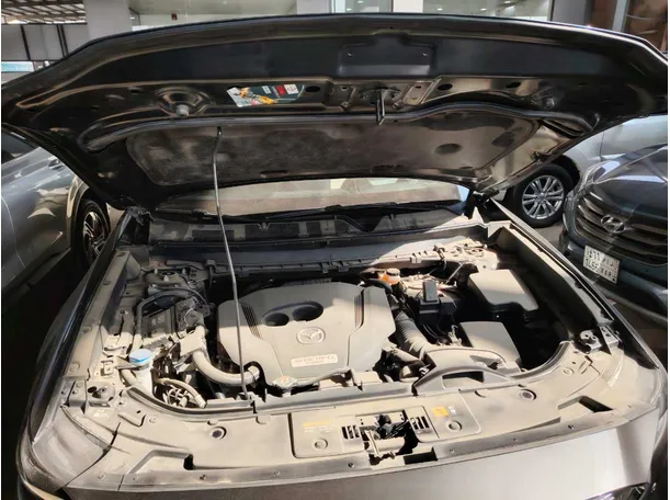 Car image 40