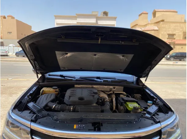Car image 29