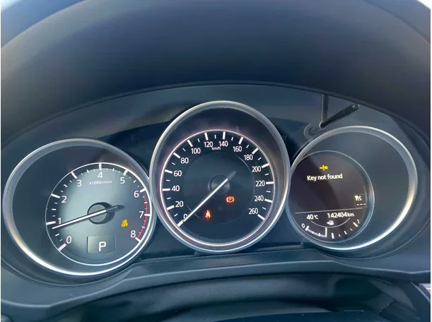 Car image 28