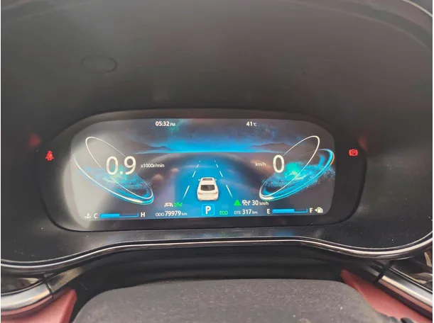 Car image 23