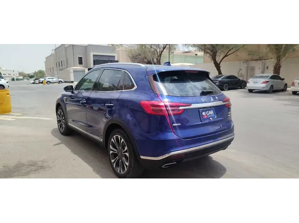 Car image 7