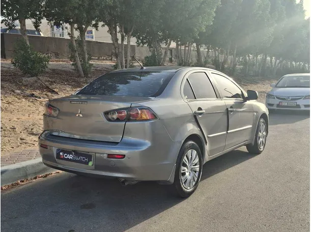 Car image 7