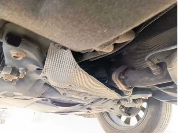 Car image 37