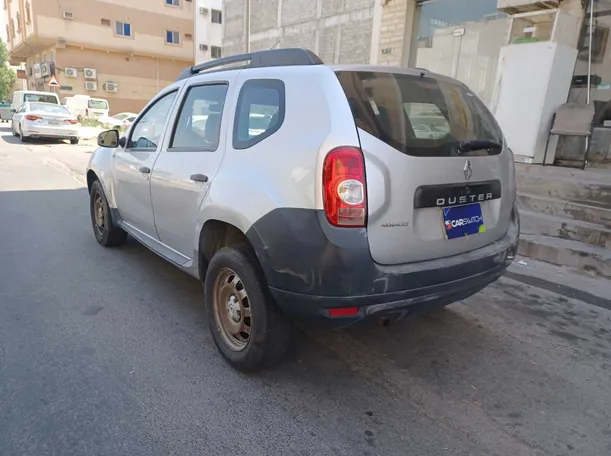 Car image 7