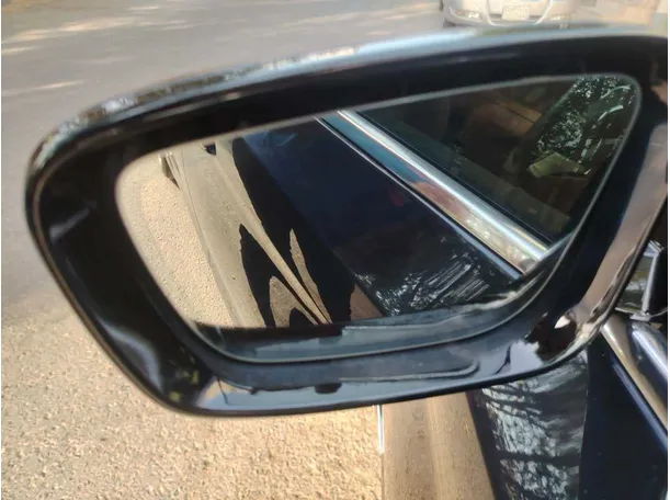 Car image 46