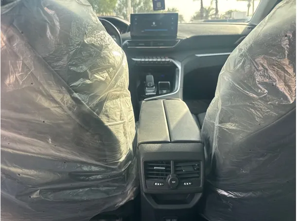 Car image 22