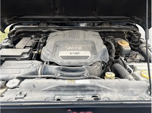 Car image 24