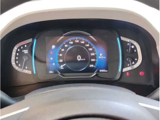 Car image 24
