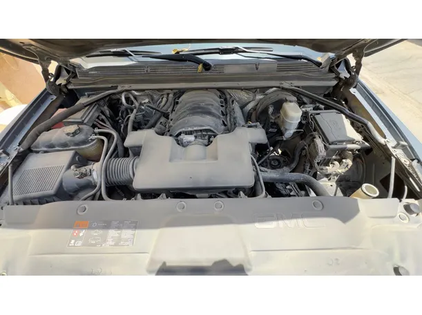 Car image 26