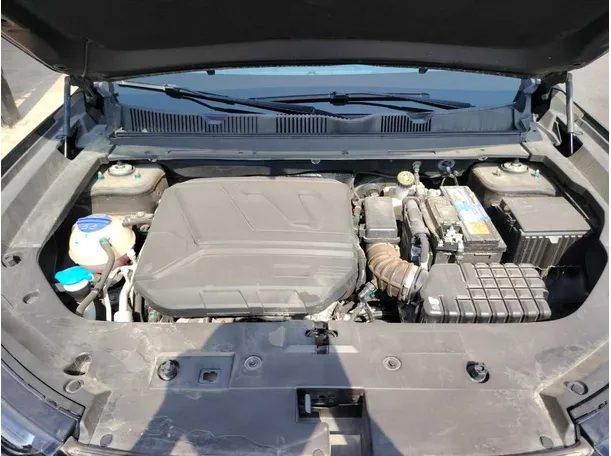 Car image 47