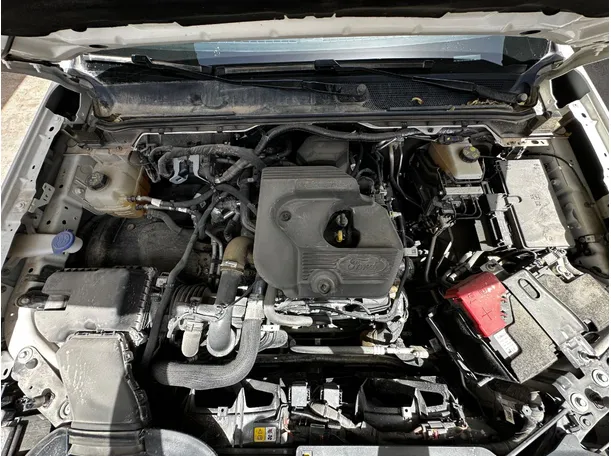 Car image 32