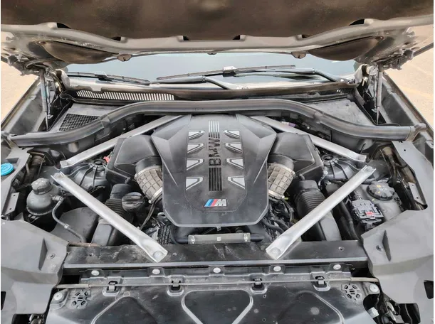 Car image 38