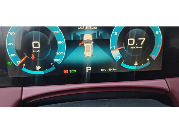 Car image 17