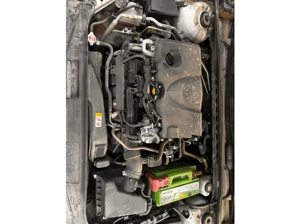 Car image 28