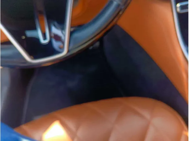 Car image 37