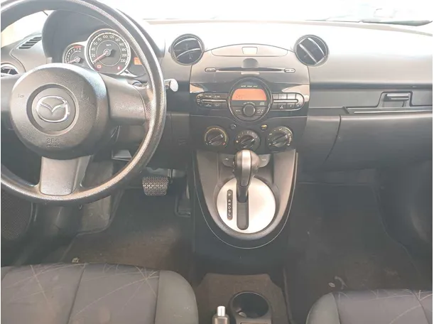 Car image 16