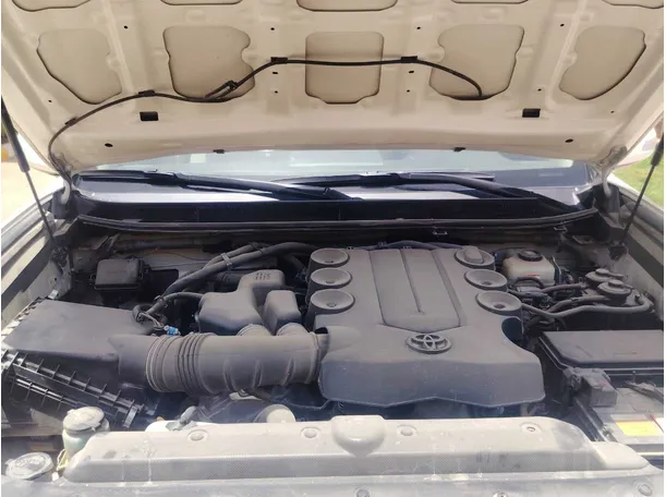 Car image 33