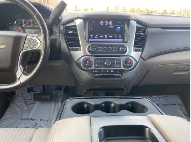 Car image 15