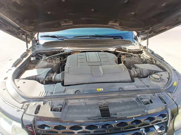 Car image 23