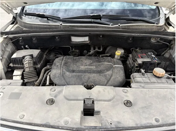 Car image 30