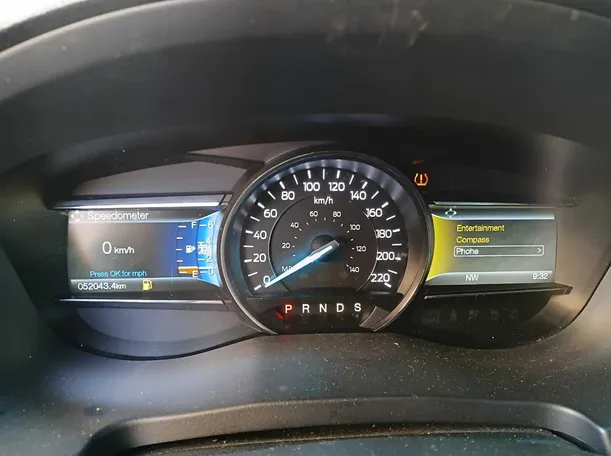 Car image 20