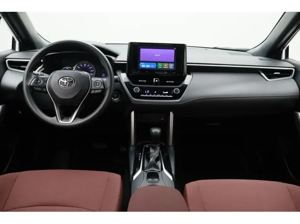 Car image 14