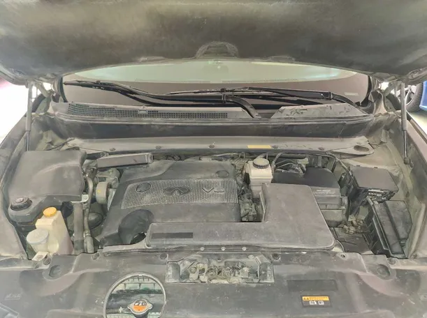 Car image 21