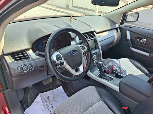 Car image 11
