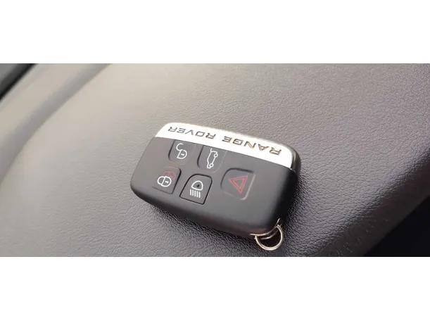 Car image 33