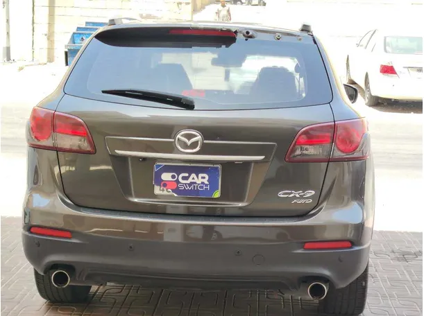 Car image 6