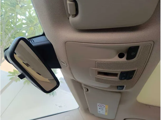 Car image 31