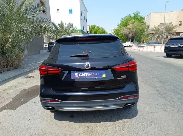 Car image 6