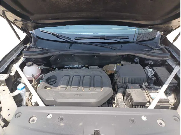 Car image 26