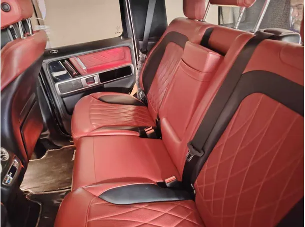 Car image 18