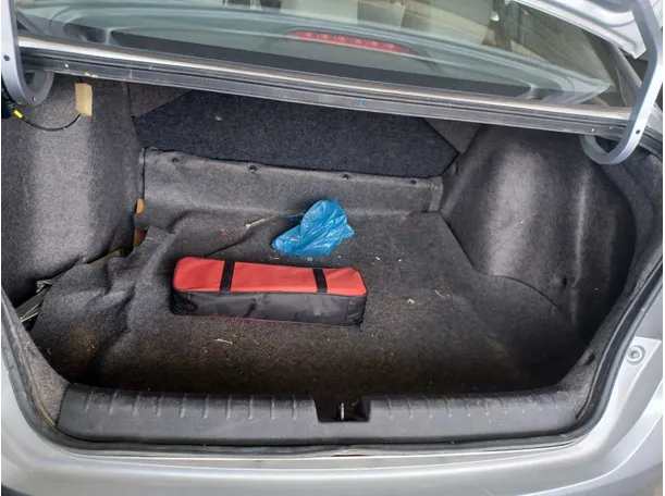 Car image 20