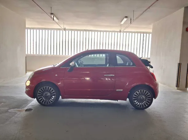 Car image 8