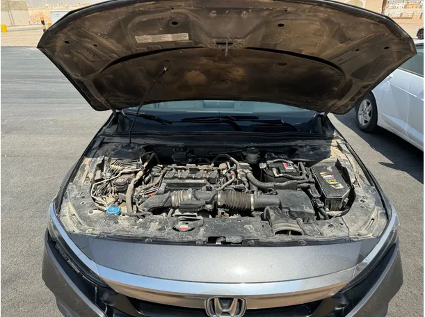 Car image 27